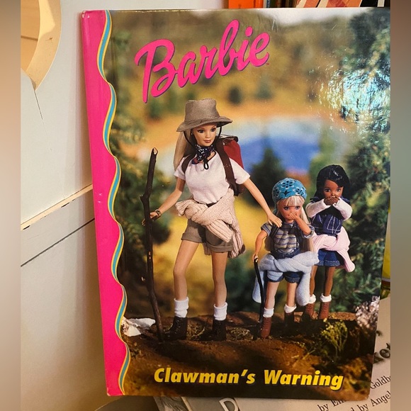 Barbie Other - 1999 -Barbie's Children's Reading Book Clawman's Warning the Original pre owned